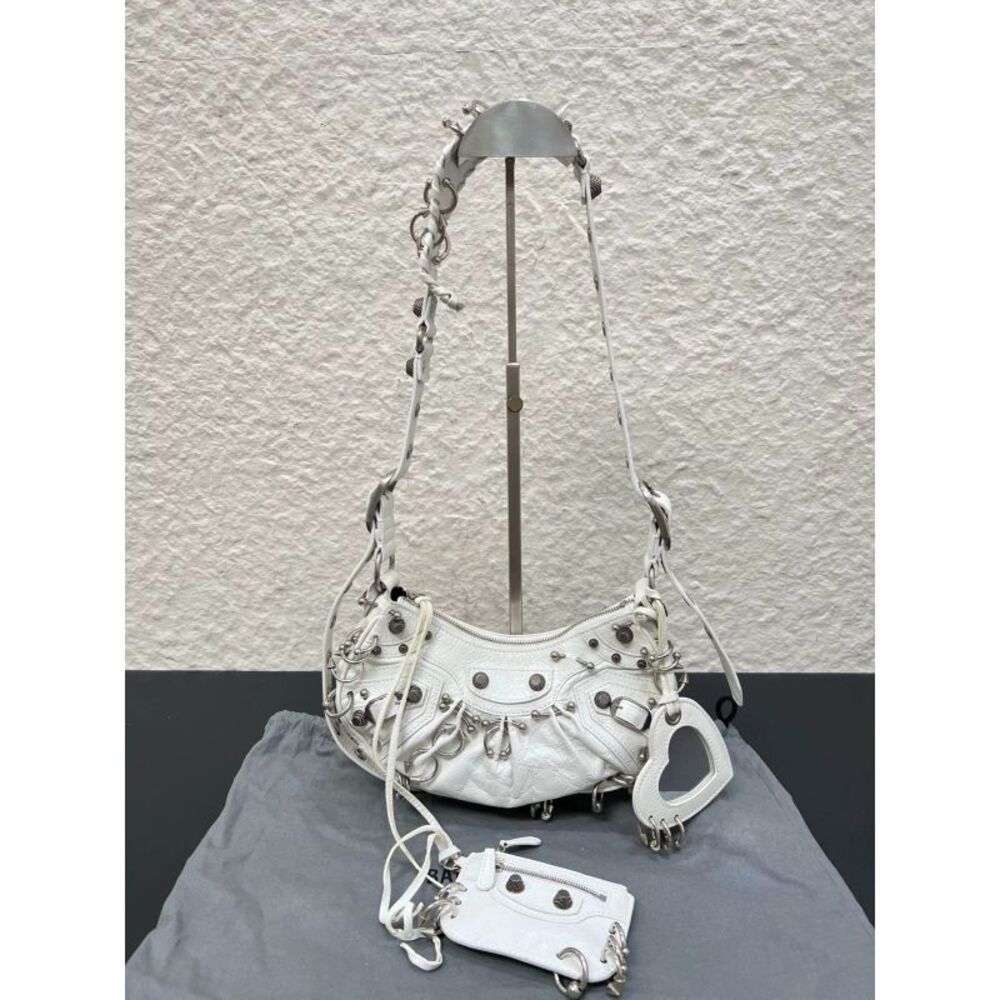 Balenciaga Women Pre-Loved Bag Very Good Condition